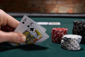 A holistic approach in poker