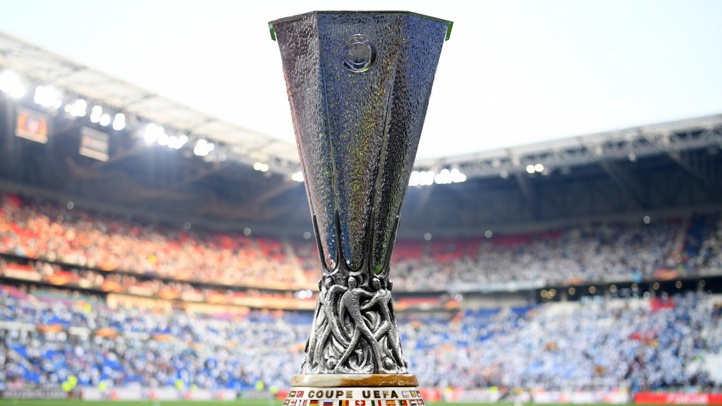 uefa europa liga trofej